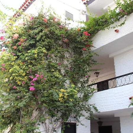 Casa Blanca - Sea View - First Line 普拉亚戴尔雷安格莱斯