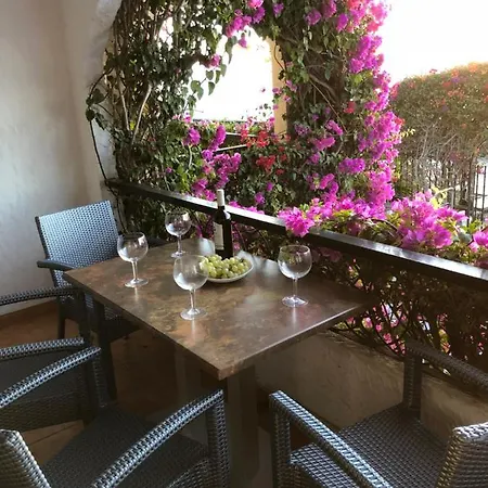 Casa Blanca - Sea View - First Line * 普拉亚戴尔雷安格莱斯